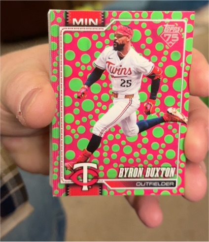 2026 Topps Series 1 #255 Byron Buxton — front