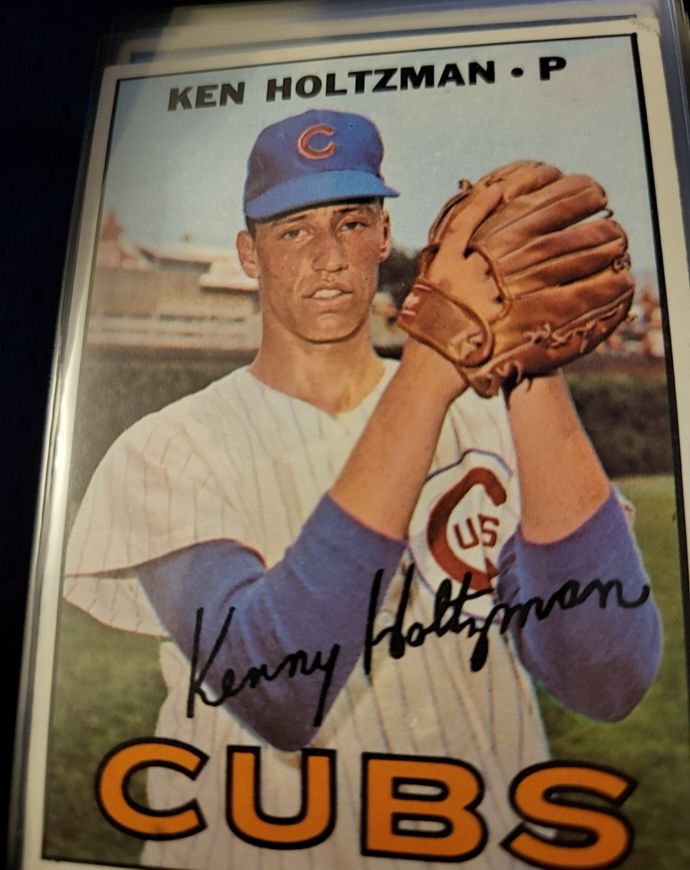 1967 Topps Baseball #185 Ken Holtzman — front