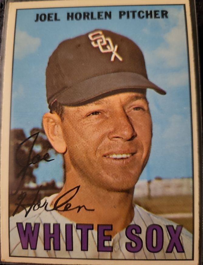 1967 Topps #107 Joel Horlen — front