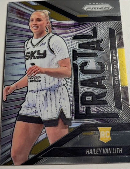 2025 Panini Prizm WNBA #15 Hailey Van Lith Fractal RC Chicago Sky — front