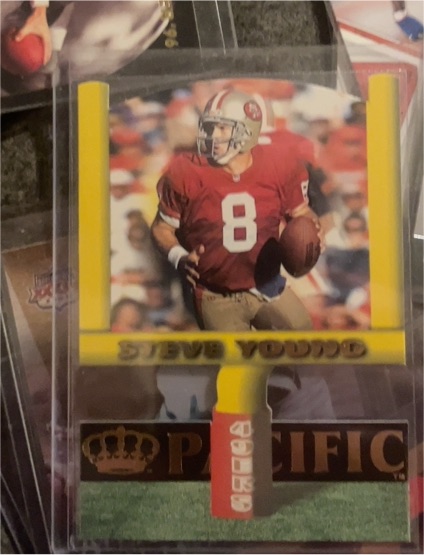 1996 Pacific Crown Collection The Zone #Z-8 Steve Young — front
