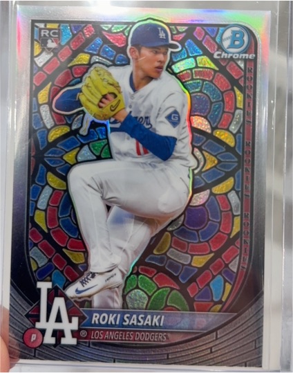 2025 Bowman Chrome #12 Roki Sasaki — front