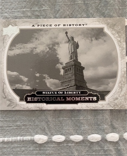 2008 Upper Deck A Piece of History #157 Statue of Liberty — front