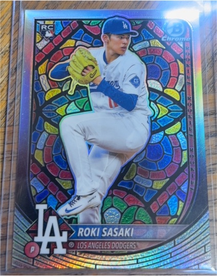 2025 Bowman Chrome #12 Roki Sasaki — front