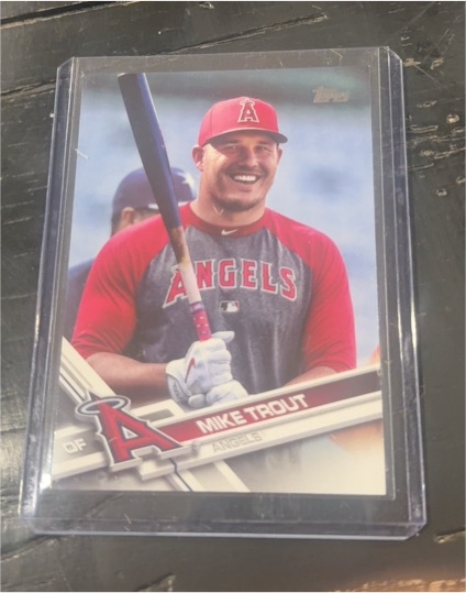 2017 Topps #20 Mike Trout — front
