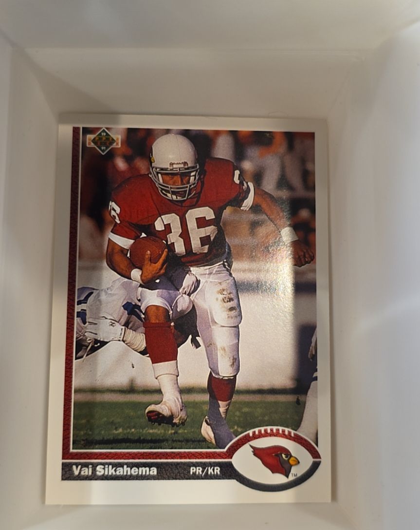 1991 Upper Deck #114 Vai Sikahema — front