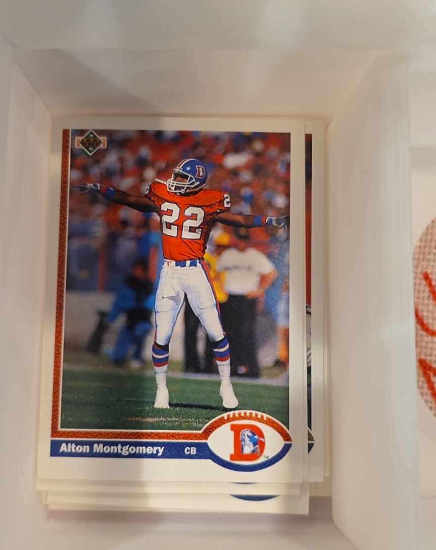 1991 Upper Deck #311 Alton Montgomery — front
