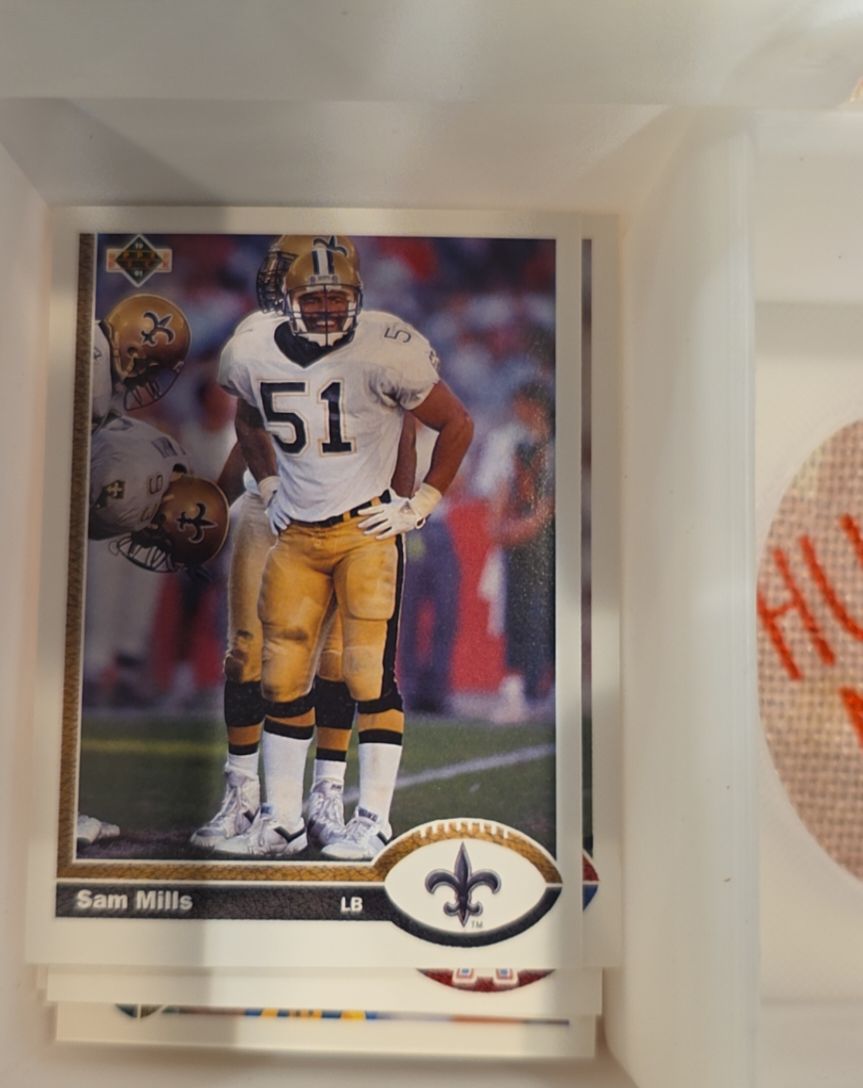 1991 Upper Deck #393 Sam Mills — front