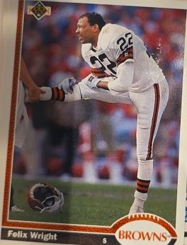 1991 Upper Deck #243 Felix Wright — front