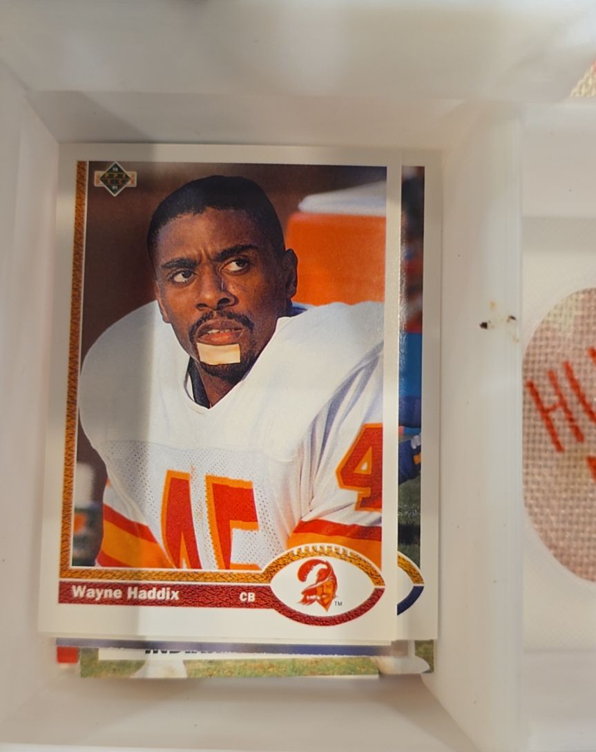 1991 Upper Deck #60 Wayne Haddix — front
