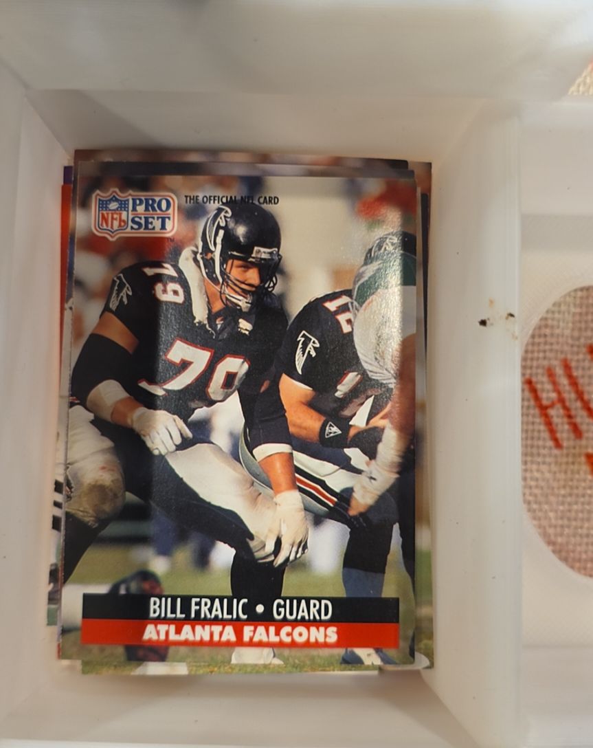 1990 Pro Set #79 Bill Fralic — front