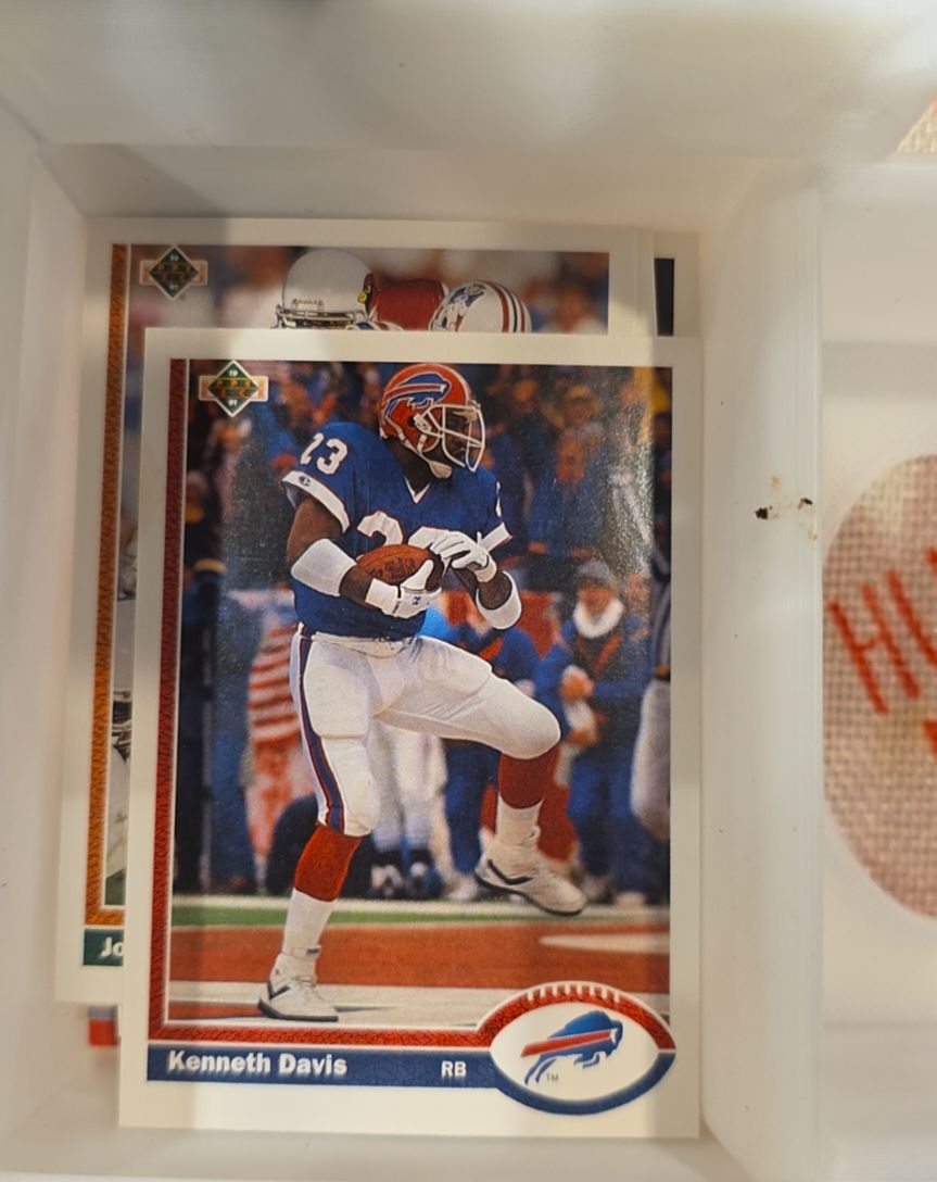 1991 Upper Deck #155 Kenneth Davis — front