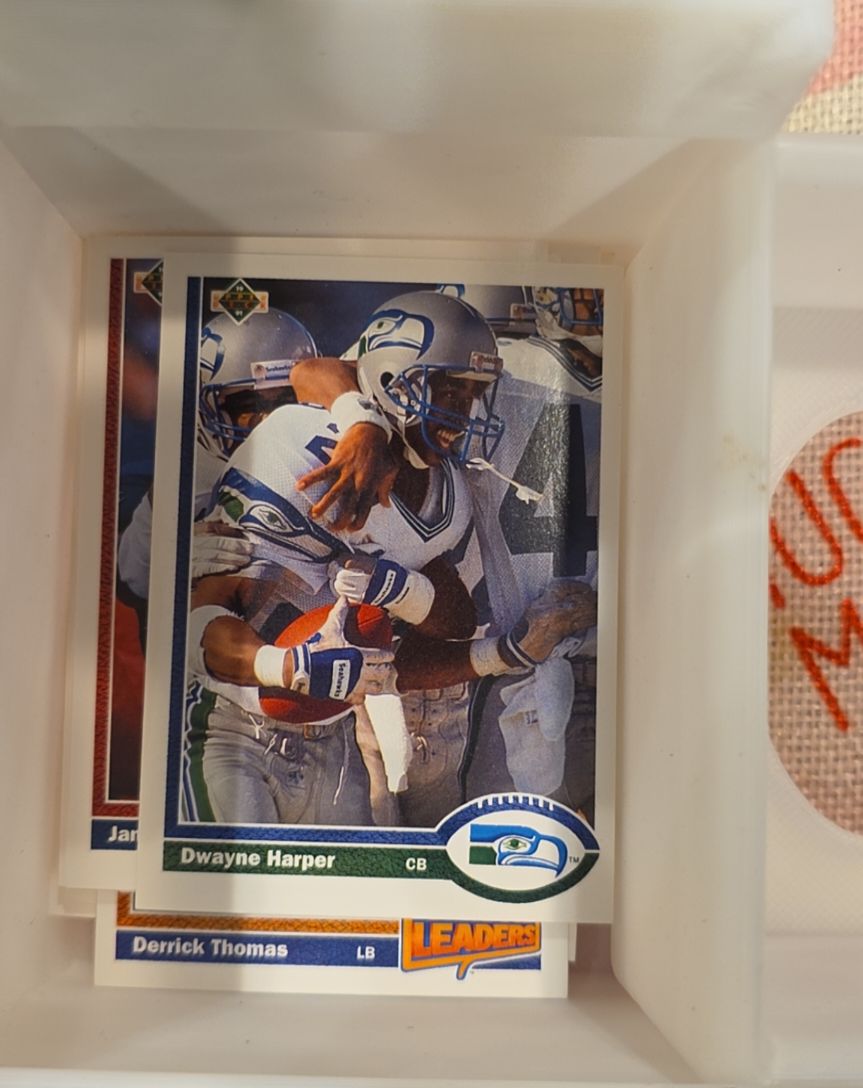 1991 Upper Deck #493 Dwayne Harper — front