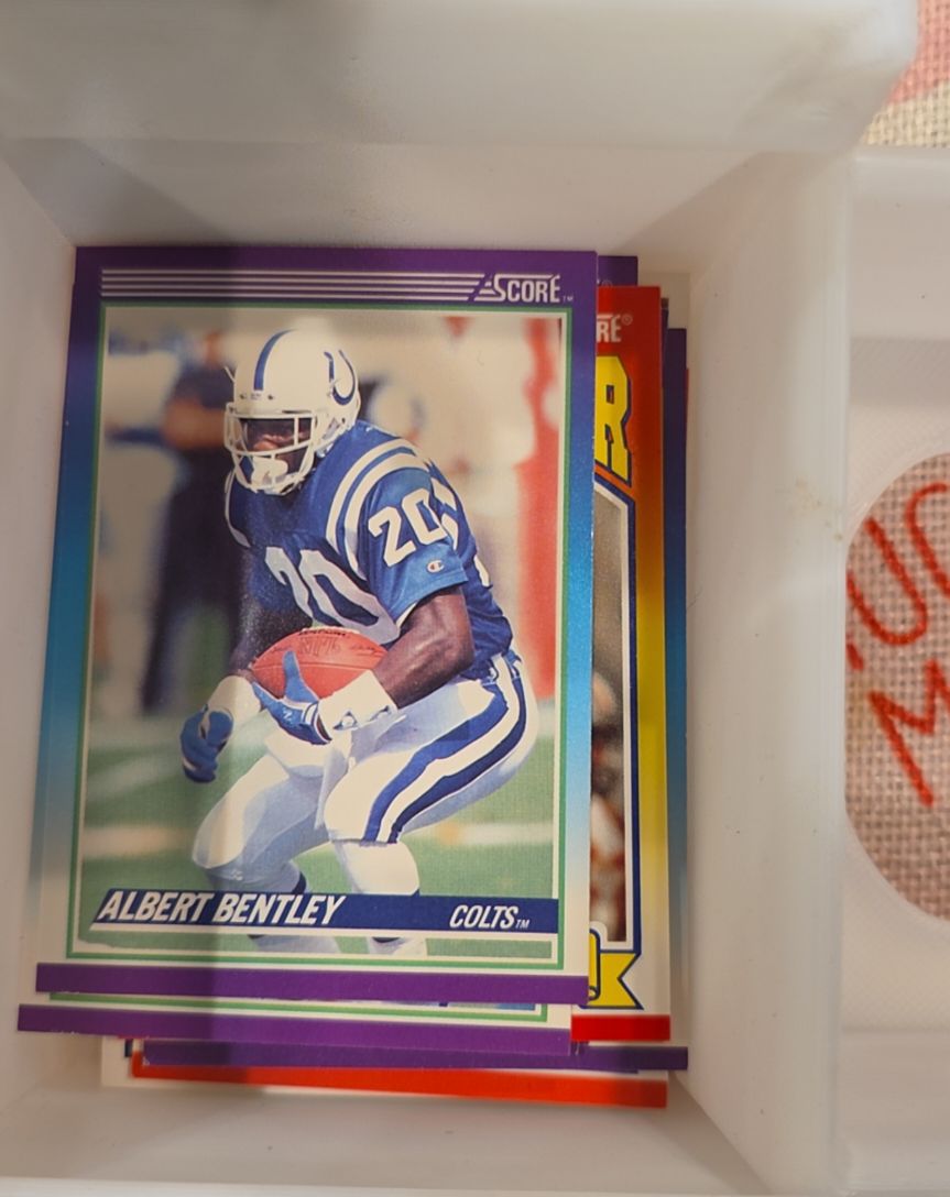 1990 Score #135 Albert Bentley — front