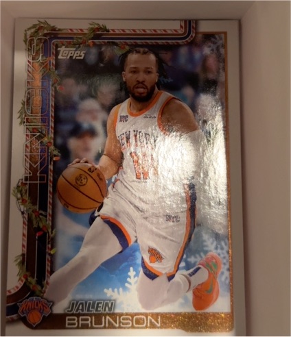 2025-26 Topps Holiday #H12 Jalen Brunson — front