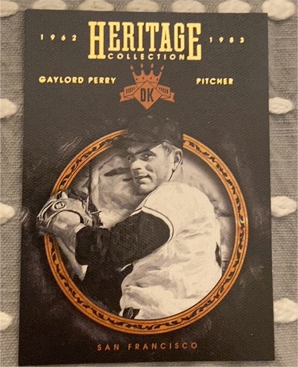 2016 Panini Diamond Kings Heritage Collection #HC11 Gaylord Perry — front