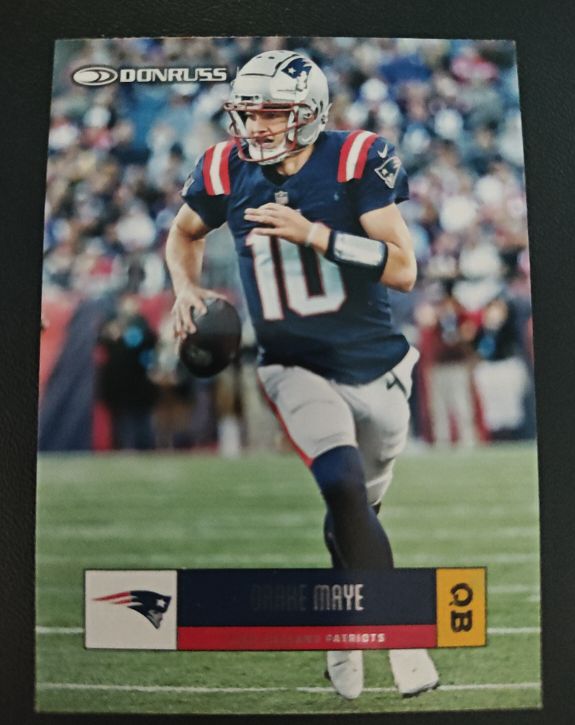 2025 Panini Donruss Retro 2005 #R05-DKM Drake Maye — front