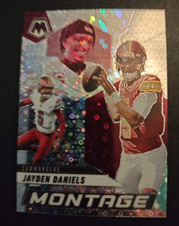 2025 Panini Mosaic #3 Jayden Daniels Montage — front