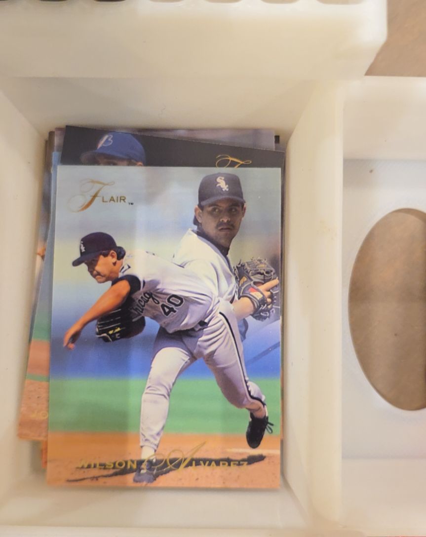 1993 Flair #40 Wilson Alvarez — front