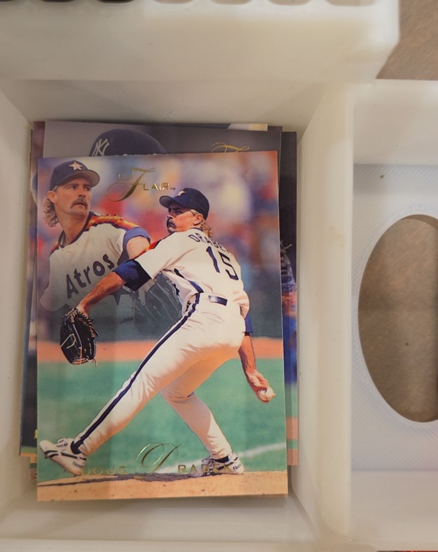 1993 Flair #61 Doug Drabek — front
