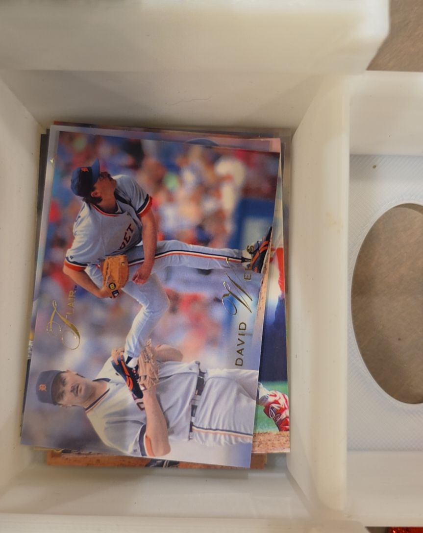 1993 Fleer Flair # David Wells — front