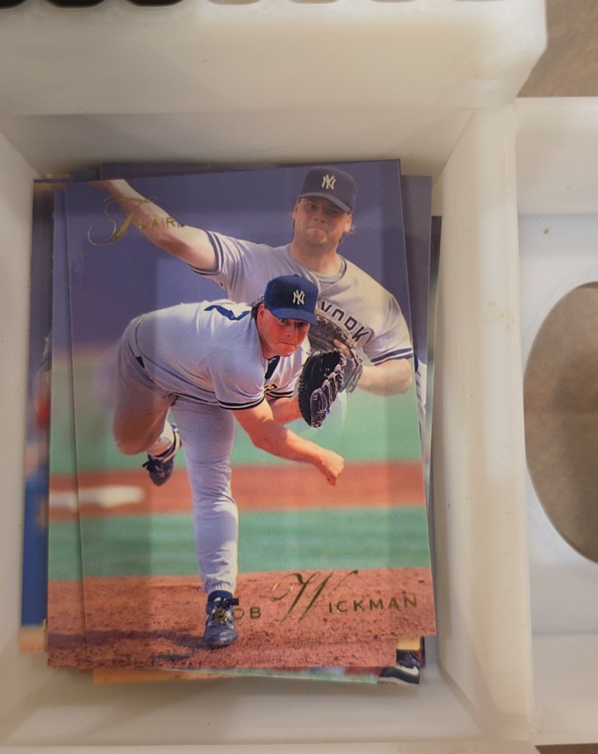 1993 Fleer Flair Bob Wickman — front