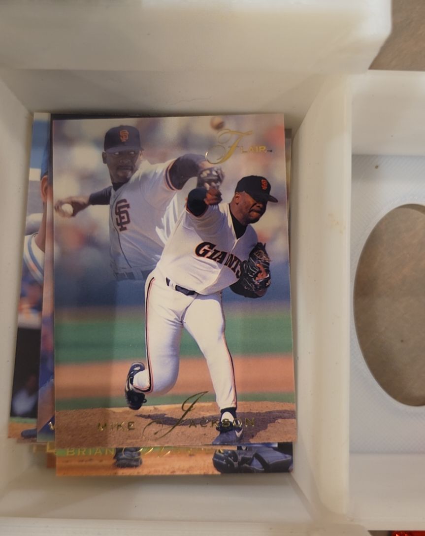1993 Fleer Flair Mike Jackson — front