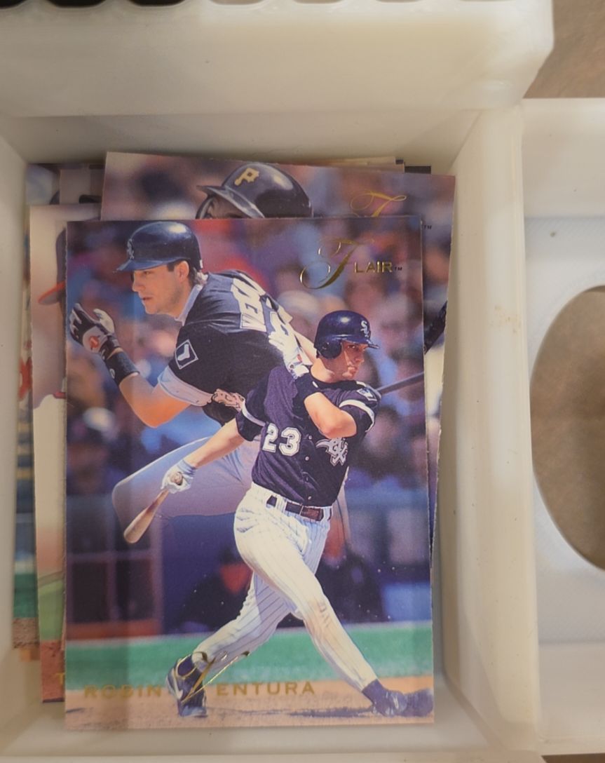 1993 Fleer Flair #190 Robin Ventura — front