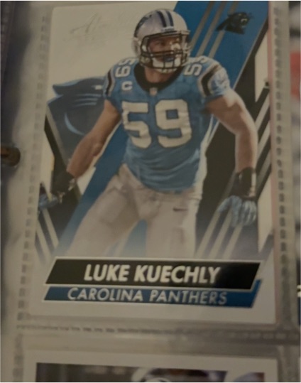 2014 Panini Prizm #59 Luke Kuechly — front