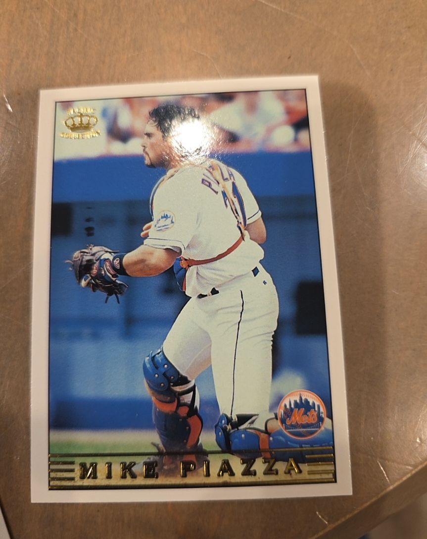 1999 Pacific Crown Collection #184 Mike Piazza — front