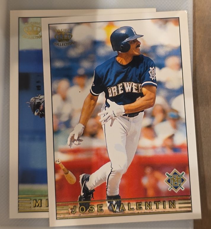 1999 Pacific Crown Collection #155 Jose Valentin — front