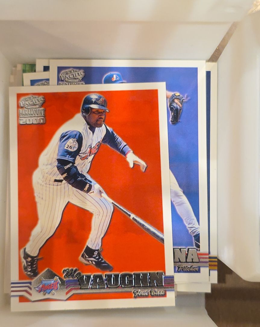 2000 Pacific Paramount Mo Vaughn — front