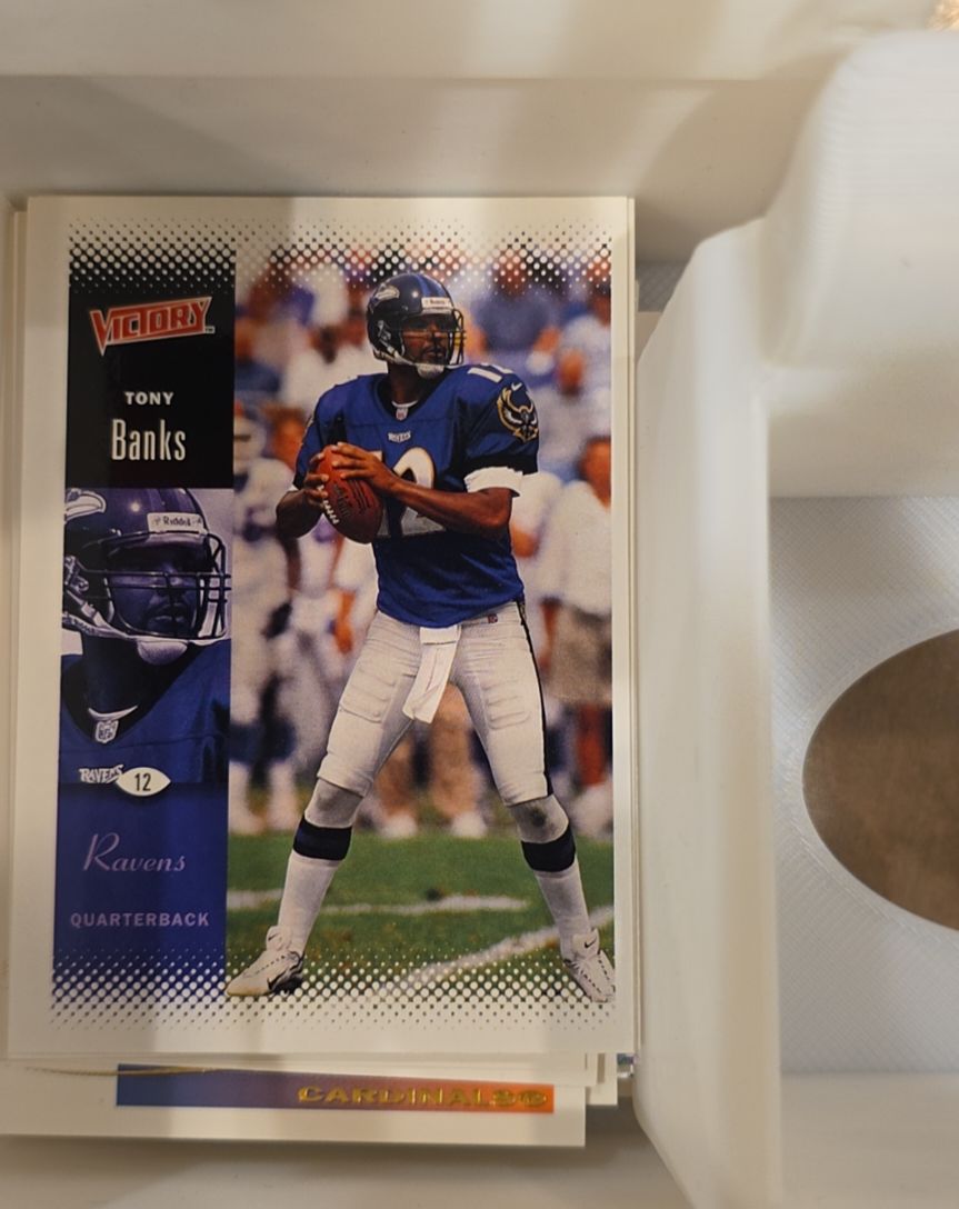2000 Upper Deck Victory #12 Tony Banks — front