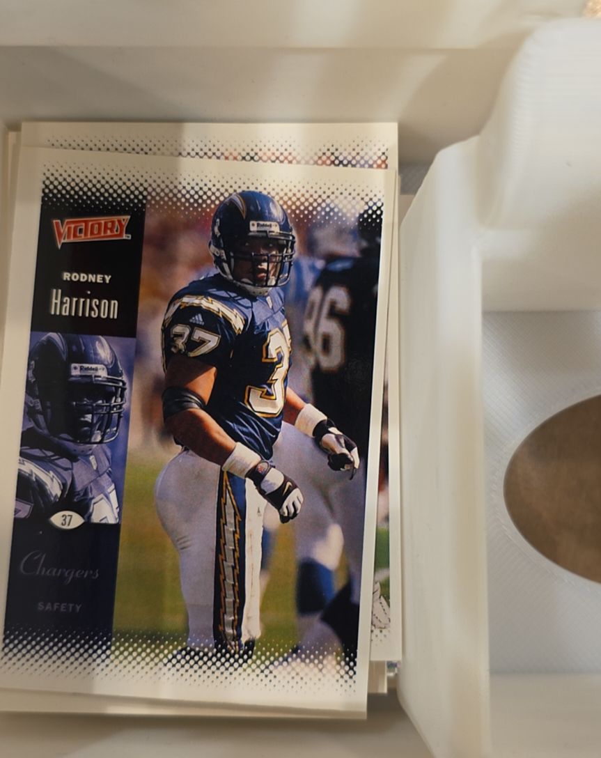 2000 Upper Deck Victory #161 Rodney Harrison — front