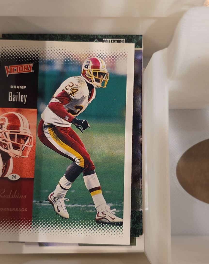 2000 Upper Deck Victory #194 Champ Bailey — front
