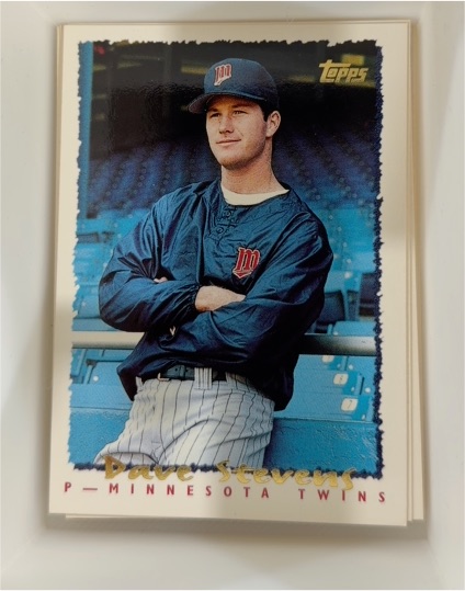 1995 Topps #516 Dave Stevens — front