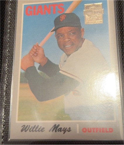 1997 Topps Willie Mays Reprints 1954 Bowman #4 Willie Mays — front