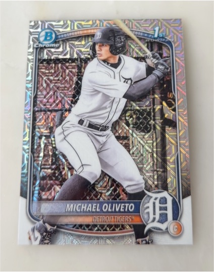 2025 Bowman Draft #BDC-156 Michael Oliveto — front
