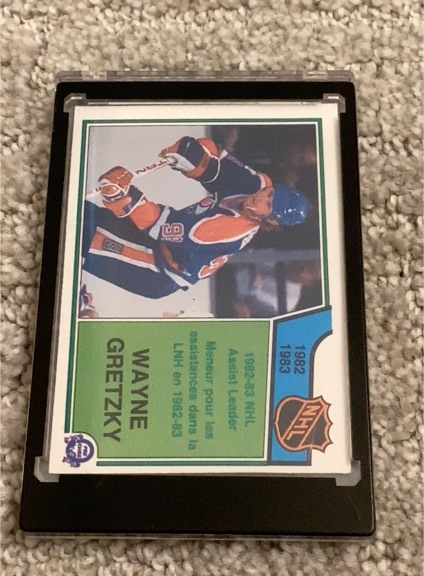 1982-83 O-Pee-Chee #217 Wayne Gretzky — front