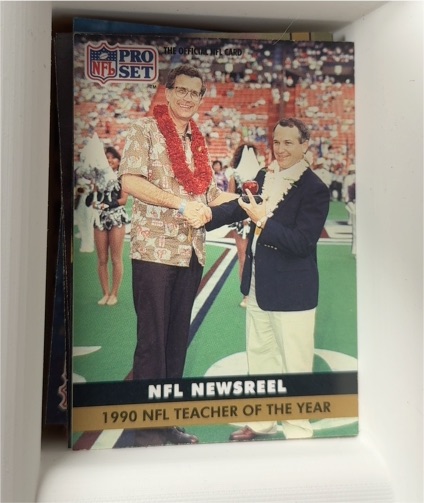 1991 Pro Set #347 NFL Newsreel NFL Teacher of the Year Paul Tagliabue — front
