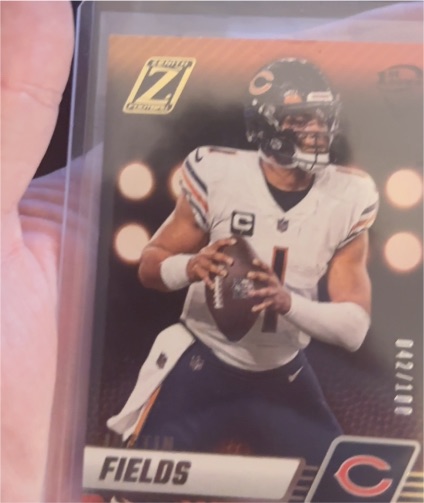 2023 Panini Zenith #20 Justin Fields — front
