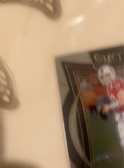 1992 Fleer #10 Joe Montana — front