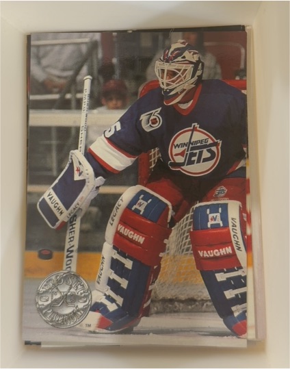 1991-92 Pro Set Platinum #135 Bob Essensa Winnipeg Jets — front