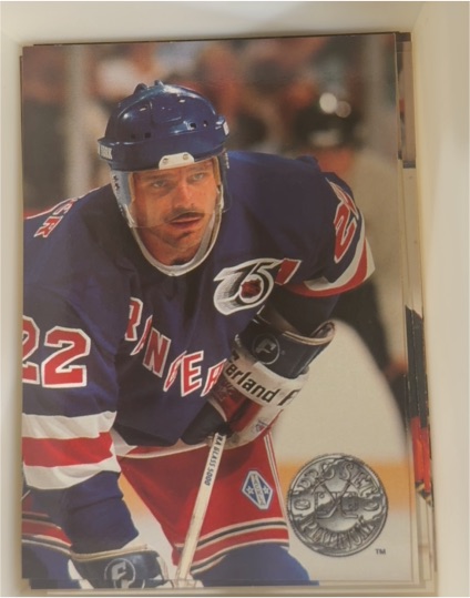 1991-92 Pro Set Platinum #84 Mike Gartner — front