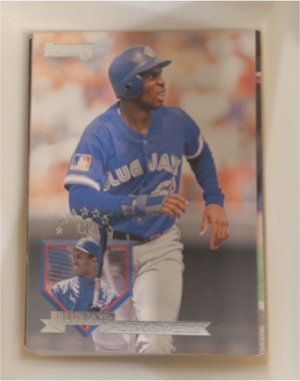 1995 Donruss #382 Devon White — front