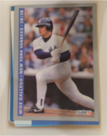 1993 Fleer #28 Mike Gallego — front