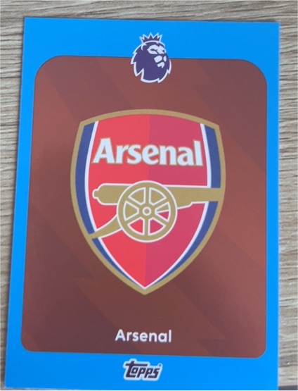 2025-26 Topps Premier League #1 Arsenal Team Badge — front