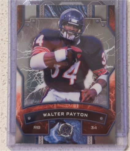 2024 Topps Resurgence #17 Walter Payton — front