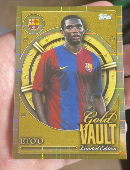 2025-26 Topps FC Barcelona Collector Tin Gold Vault Limited Edition Eto'o #GV-10 — front