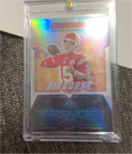 2025 Panini Rookies & Stars Airborne Prizm #1 Patrick Mahomes II — front